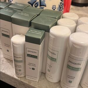 Proactiv includes 5 cleanser,9 toners,1 daytime lotion and 1 nighttime lotion.